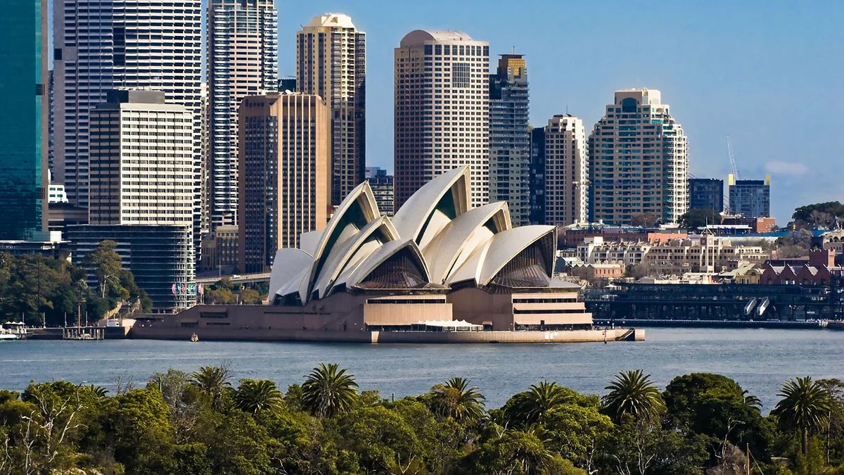 Australia may expel Russian diplomats in response to situation in Ukraine - minister