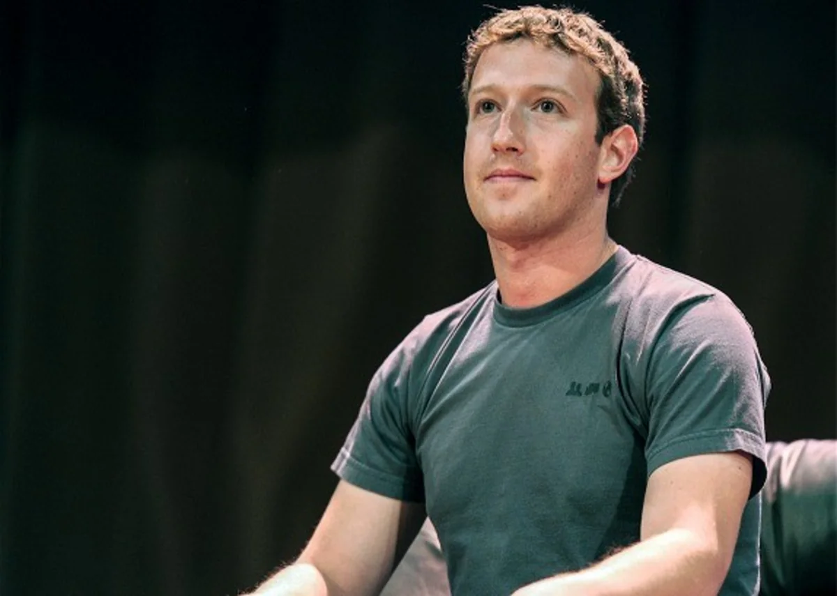Mark Sukerberq facebookdakı vəzifəsini itirə bilər