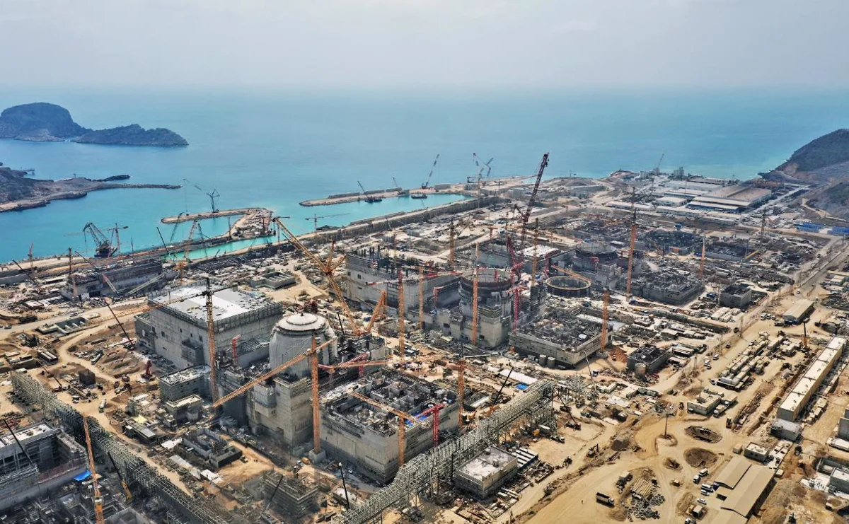 Росатом ведет переговоры о продаже 49% в АЭС Аккую