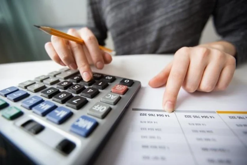 Paytaxtda ödənişli xidmətlərin dəyəri 6%-dən çox azalıb