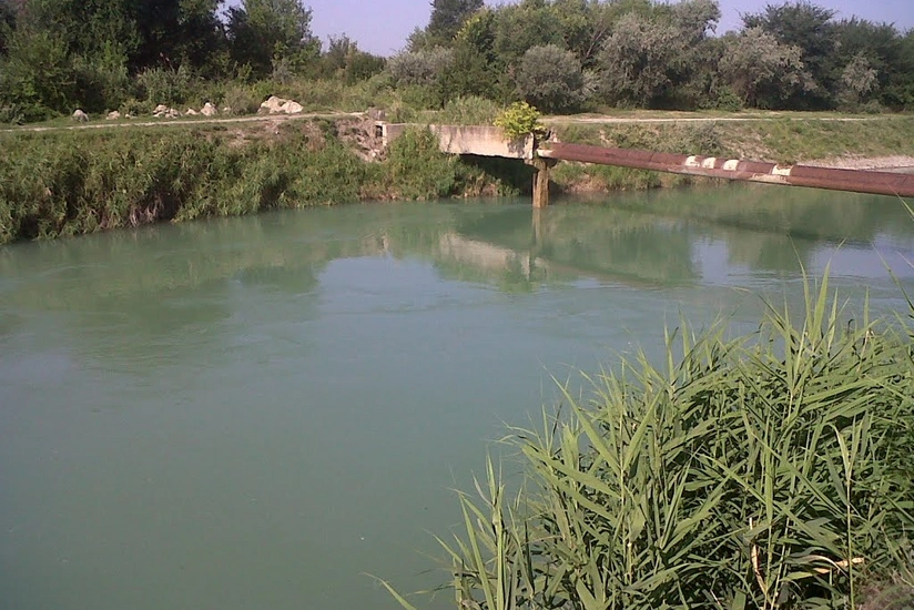 Ağdaşda kanalda batan şəxsin meyiti tapılıb