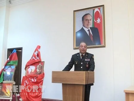 Şəhid Rəşid Mehdiyevin təltif edildiyi medal ailəsinə təqdim olunub