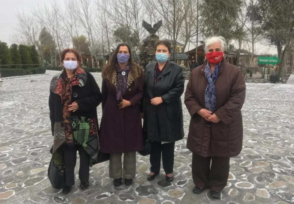 Матери Сребреницы прибыли в Азербайджан 