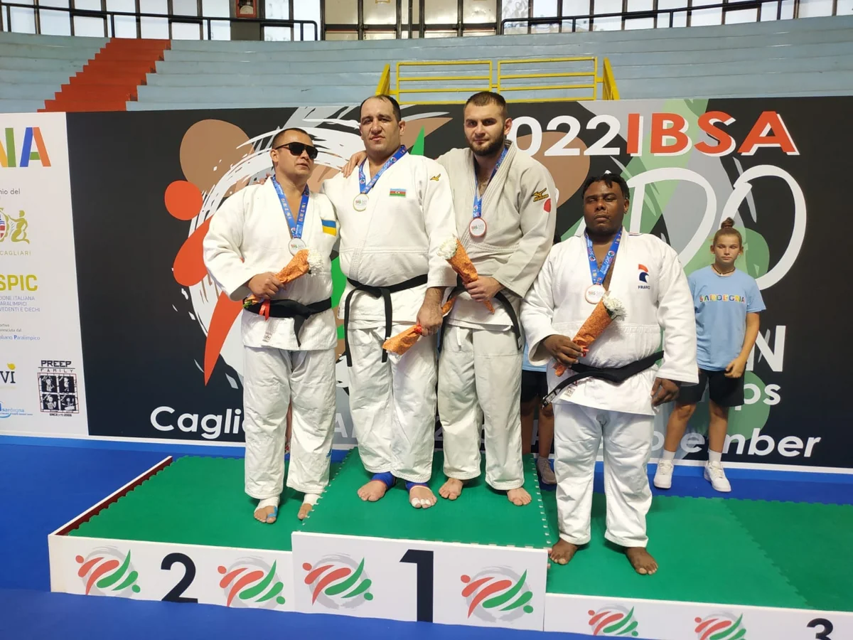 İlham Zəkiyev səkkizinci dəfə Avropa çempionu olub