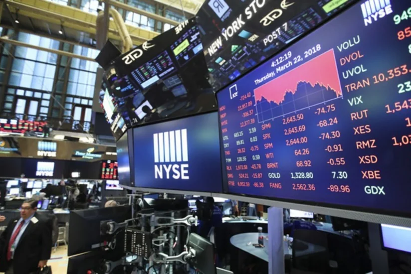 Биржевые индексы в Нью-Йорке менялись разнонаправленно