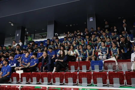 Kişi voleybolçulardan ibarət Azərreyl komandası ölkə çempionu olub