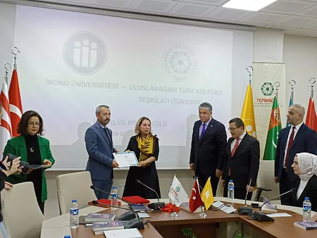 TÜRKSOY Türkiyədə Almas İldırımı yad edib