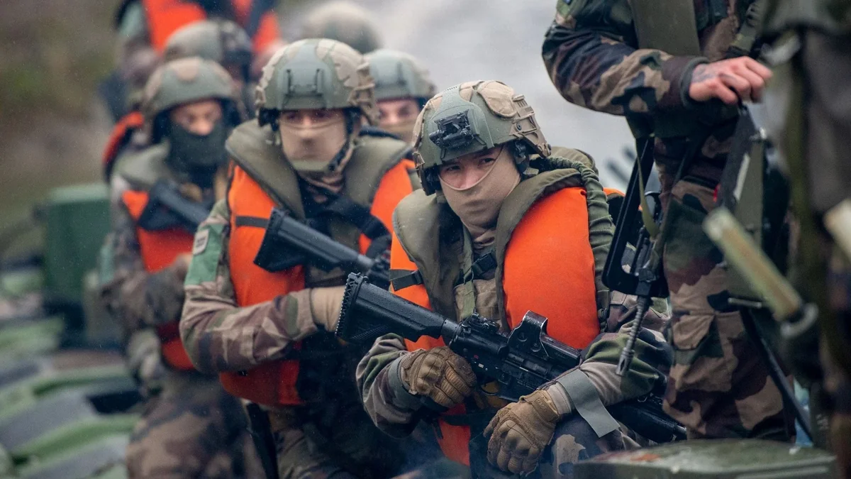 Во Франции стартовали масштабные военные учения