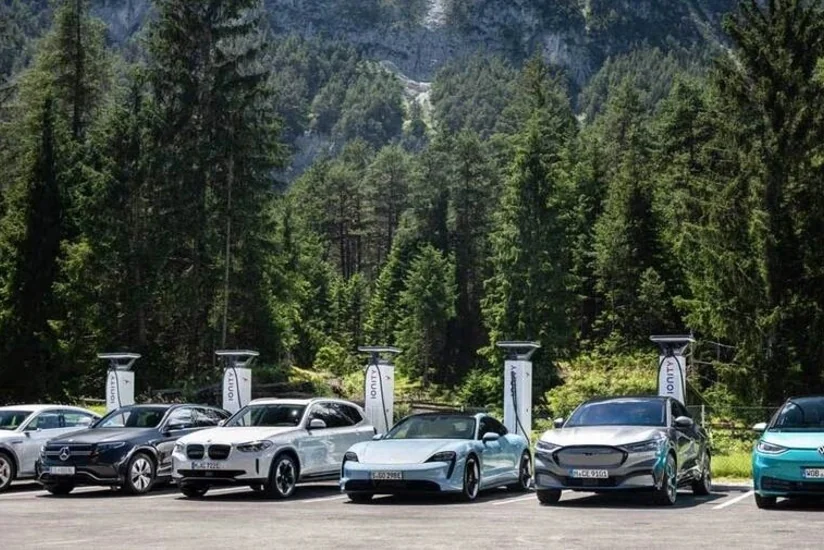Спад продаж электромобилей может грозить европейским автобрендам штрафом в €15 млрд