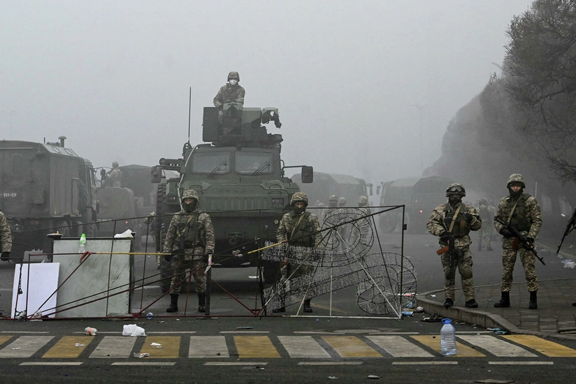 Казахстан приостановил въезд иностранцев в страну