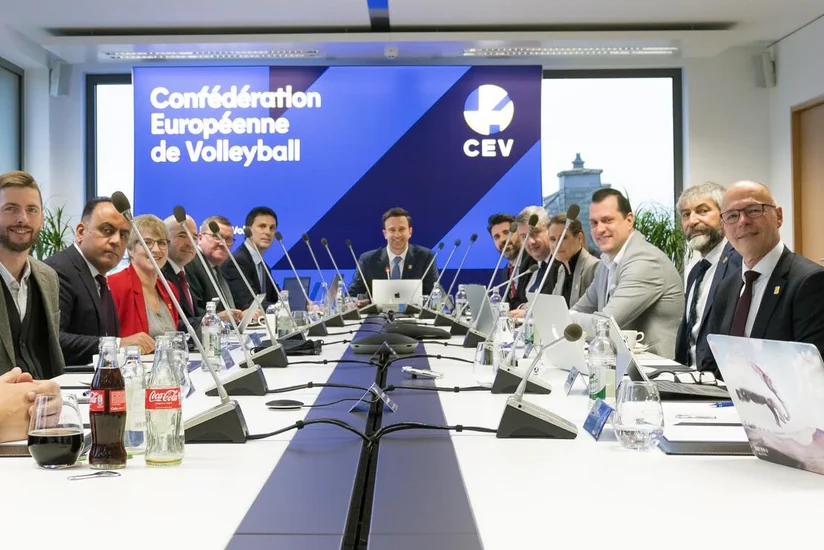 AVF rəsmisi Avropa Voleybol Konfederasiyasının İdarə Heyətinin iclasında iştirak edib