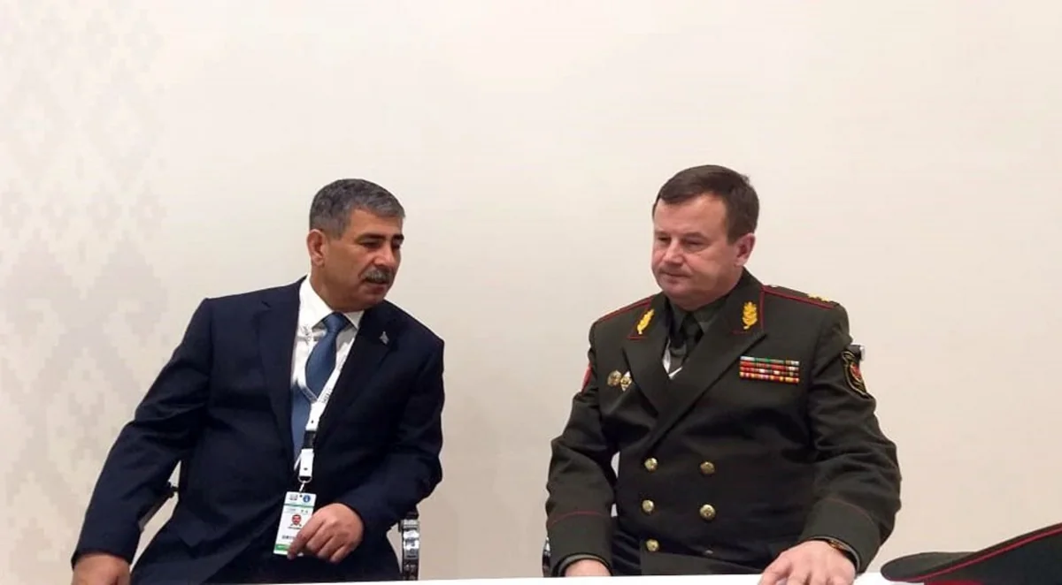Azərbaycan və Belarus müdafiə nazirləri görüşüb