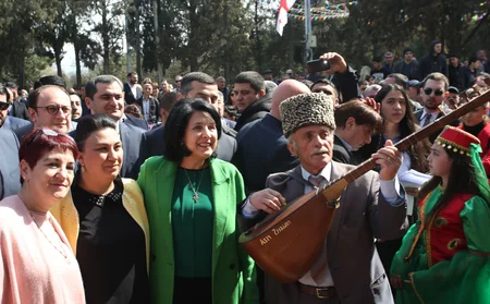 Gürcüstan Prezidenti azərbaycanlıları Novruz bayramı münasibətilə təbrik edib
