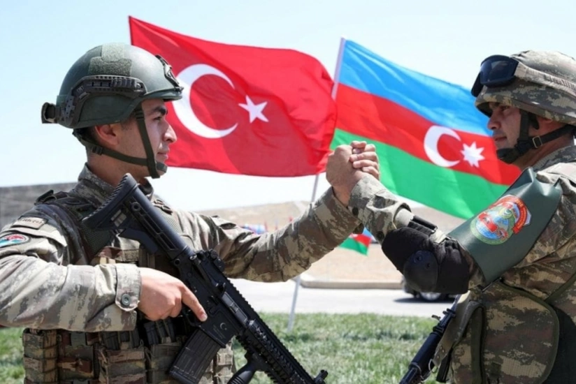 Azad olunan yaşayış məntəqələri Türkazər, Azərtürk, Türkqardaş, Bir millət adlandırılsın