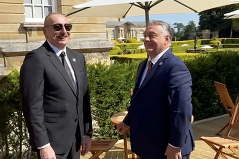 İlham Əliyev Viktor Orban ilə söhbət edib