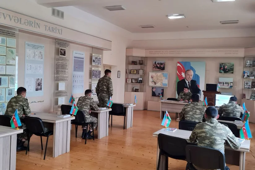 Hərbi hissədə “Ən yaxşı ictimai-siyasi hazırlıq dərsinin qrupu” müsabiqəsi keçirilir