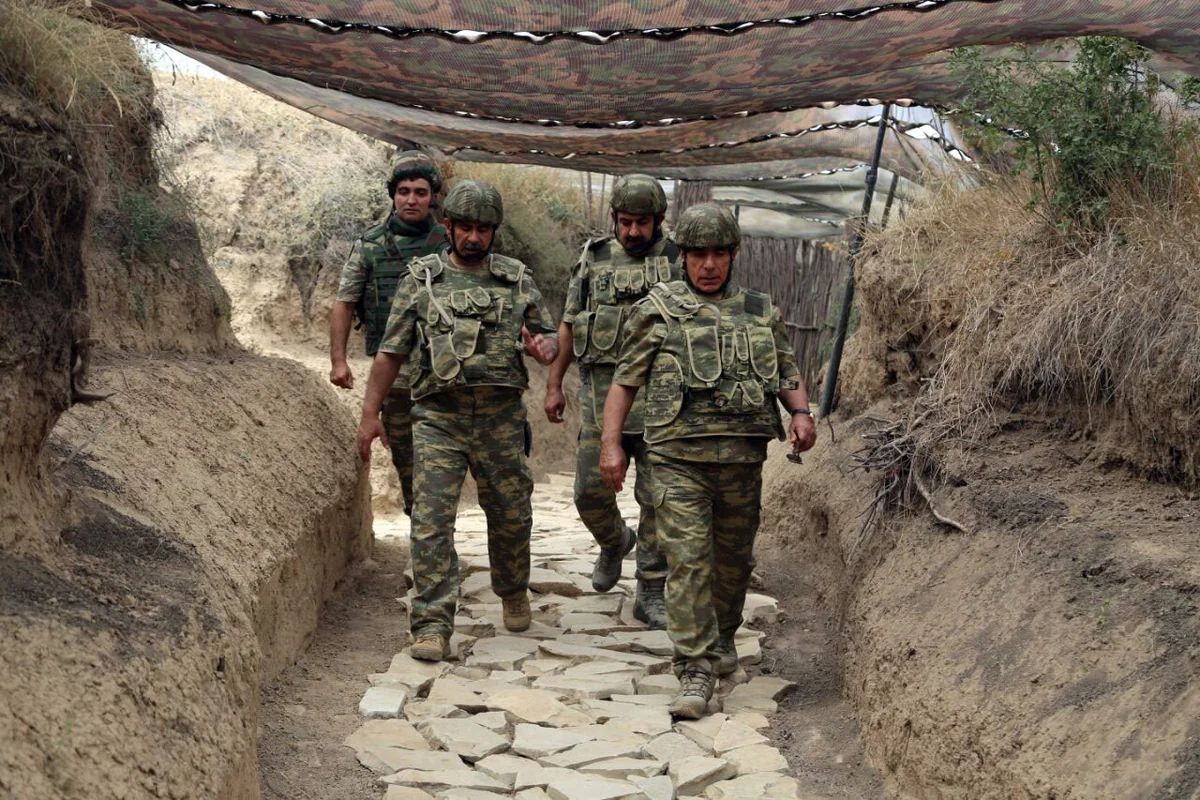 Baş nazirin müavini və müdafiə naziri cəbhəboyu zonada olub