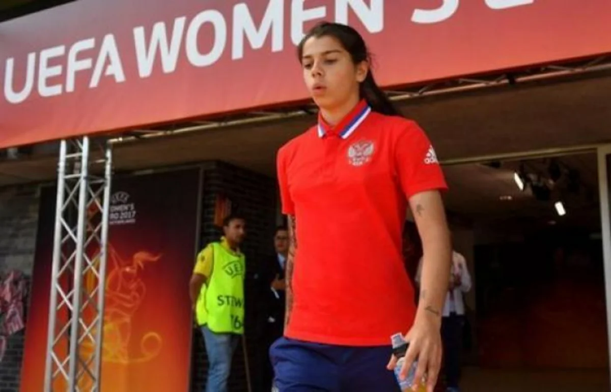 Rusiyalı futbolçu Ukrayna ilə müharibəyə qarşı çıxıb