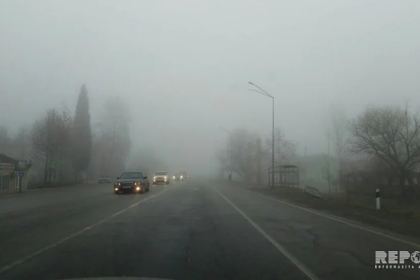 В Евлахе густой туман стал причиной ДТП, есть пострадавшие
