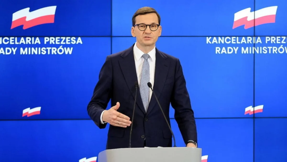 Norway should share gigantic gas and oil profits, Polish PM says