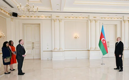 Prezident Kanadanın yeni təyin olunmuş səfirinin etimadnaməsini qəbul edib - YENİLƏNİB