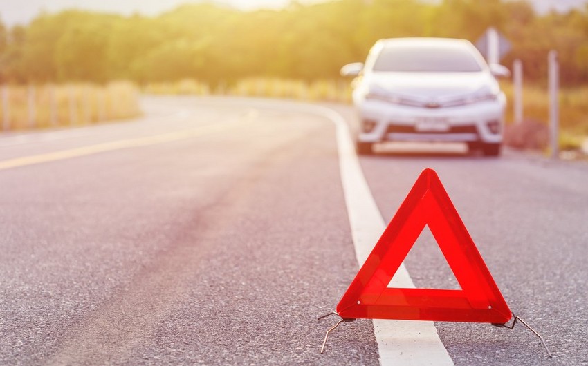 Salyanda yol qəzasında 3 nəfər xəsarət alıb