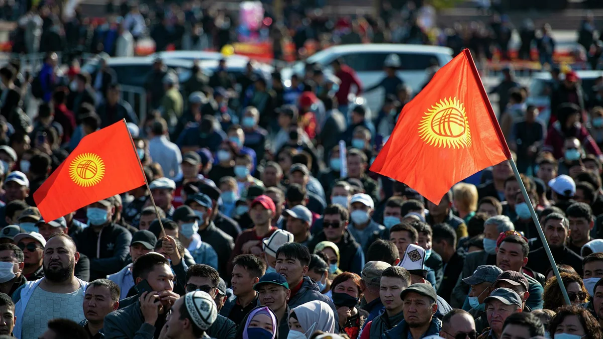Число пострадавших при протестах в Кыргызстане возросло до 686