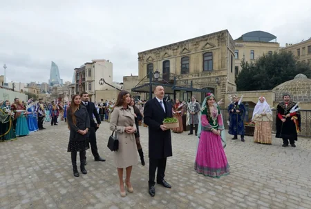 Prezident İlham Əliyev Novruz bayramı münasibətilə ümumxalq şənliyində iştirak edib