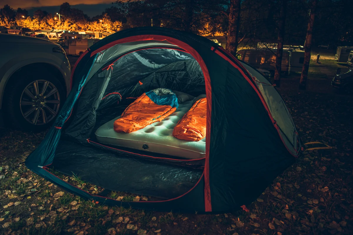 Azerbaijan's tent imports drop by whopping 2,000 times