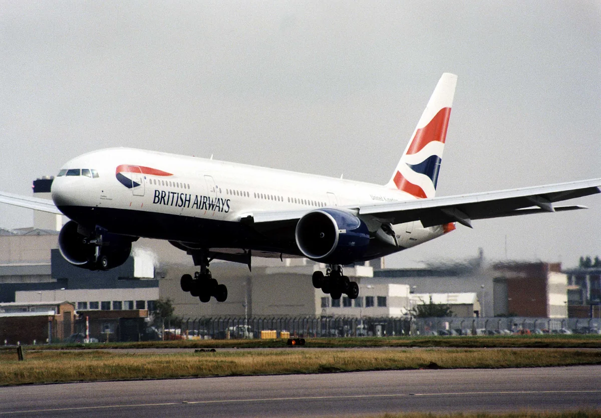 British Airways Tehrana aviareyslərini bərpa edir