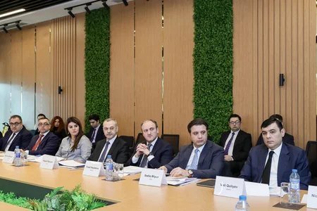 “Əmək bazarı” işçi qrupunun 2025-ci il üçün Fəaliyyət Planı müzakirə olunub