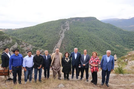 Parlament sədrlərinin Şuşa səfərindən - FOTOREPORTAJ
