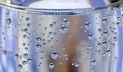 Ученые случайно создали революционный материал для добычи воды из воздуха