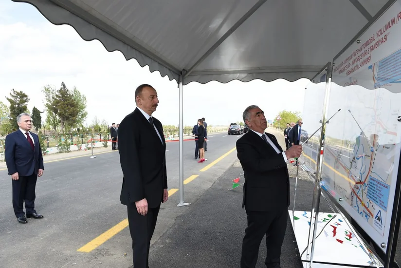 Prezident İlham Əliyev Yevlax rayonuna səfər edib