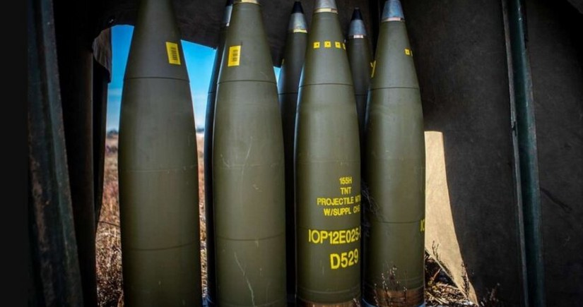 Netherlands looks to join US arms plan for Ukraine