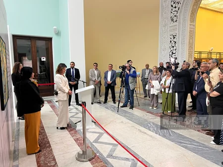 Moskvada azərbaycanlı rəssamın sərgisi açılıb