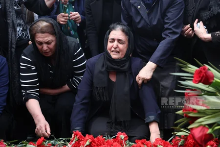 Xocalıda kütləvi məzarlıqda tapılan ər-arvadın qalıqları dəfn edilib - YENİLƏNİB