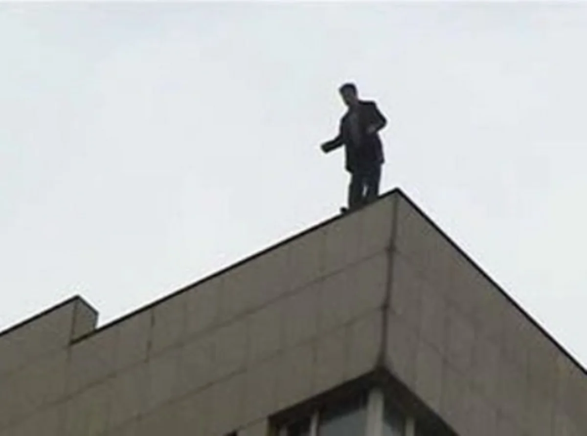 Xırdalan şəhərində intihara cəhdin qarşısı alınıb