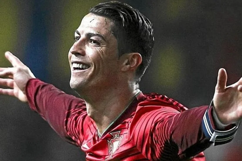 Ronaldu Portuqaliya tarixində ən yaxşı futbolçu sayılıb