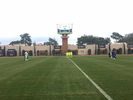 Qarabağ Çexiya klubu üzərində əzmkar qələbə qazanıb