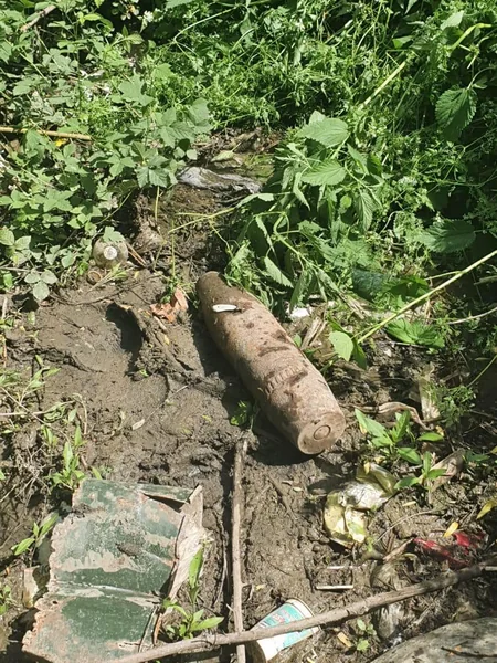 Göygöldə düşmən tərəfindən atıldığı ehtimal olunan top mərmisi tapılıb