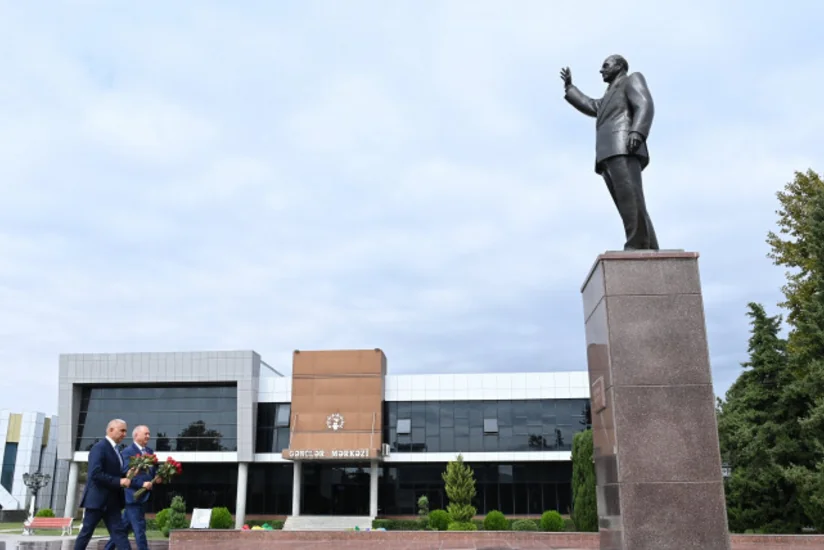 Vüqar Əhmədov Beyləqanda vətəndaşları qəbul edib