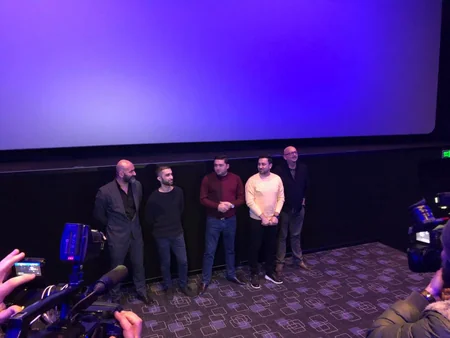 В “CinemaPlus Xəmsə коллектив Kəklikotu раздал автографы