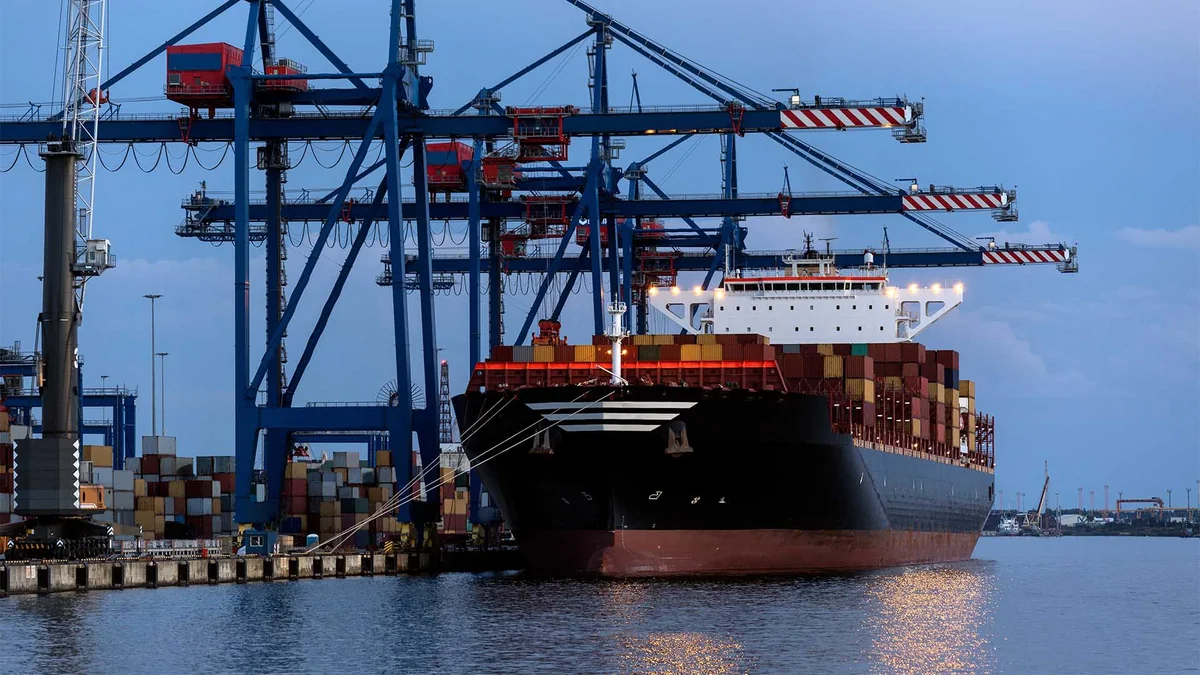 Expert: Geopolitical situation in region increases importance of cargo transportation through Azerbaijan