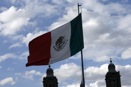 Mexico set to raise tariffs on imports from China - Bloomberg
