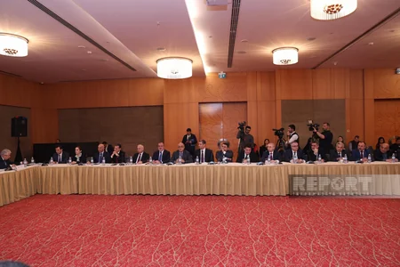 Media subyektlərinin bərabər seçkiqabağı təşviqat imkanları ilə bağlı müzakirələr aparılıb