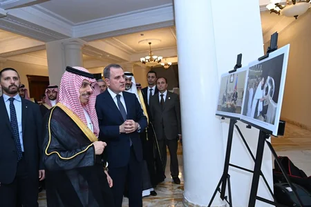 Azərbaycan və Səudiyyə Ərəbistanı XİN başçılarının müzakirə etdikləri məsələlər açıqlanıb - YENİLƏNİB