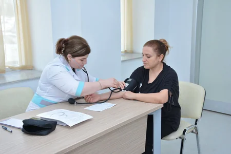 Ağalı kəndinə köçürülən ailələrin tibbi müayinələrinə başlanılıb