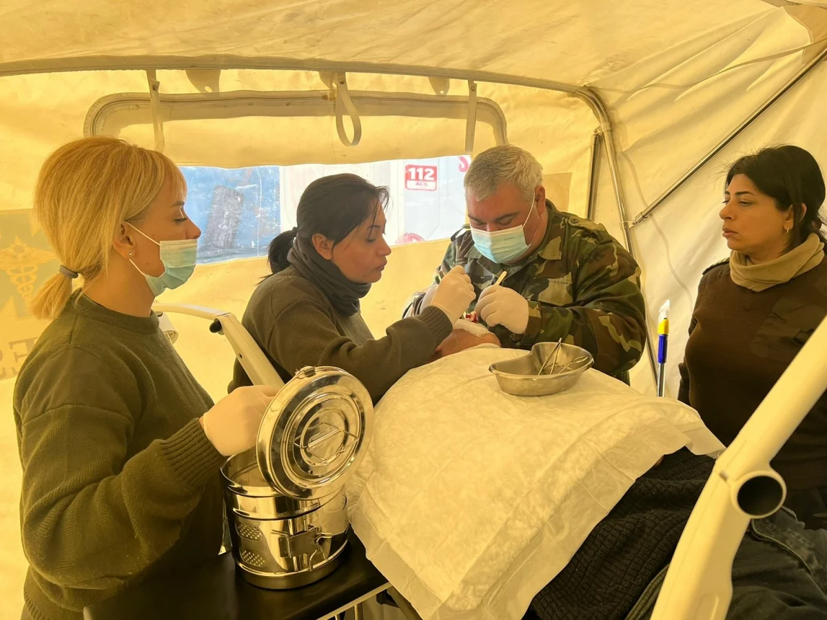 В мобильном полевом госпитале МЧС в Турции медуслуги оказаны 215 потерпевшим