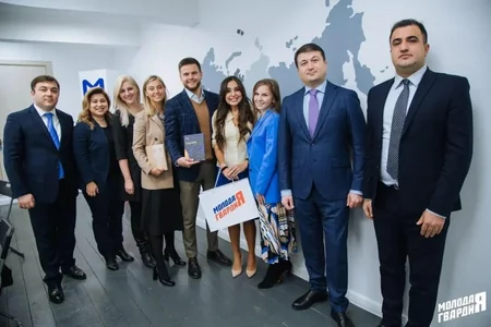 Heydər Əliyev Fondunun vitse-prezidenti Leyla Əliyeva Moskvada ikitərəfli görüşlər keçirib - FOTO